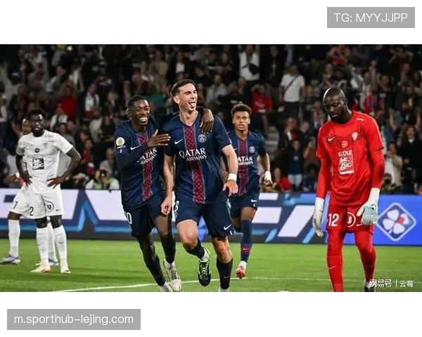 登贝莱失点巴黎战平纽卡 卫冕冠军连续两年落入附加赛区 登贝莱失点巴黎战平纽卡 卫冕冠军连续两年落入附加赛区