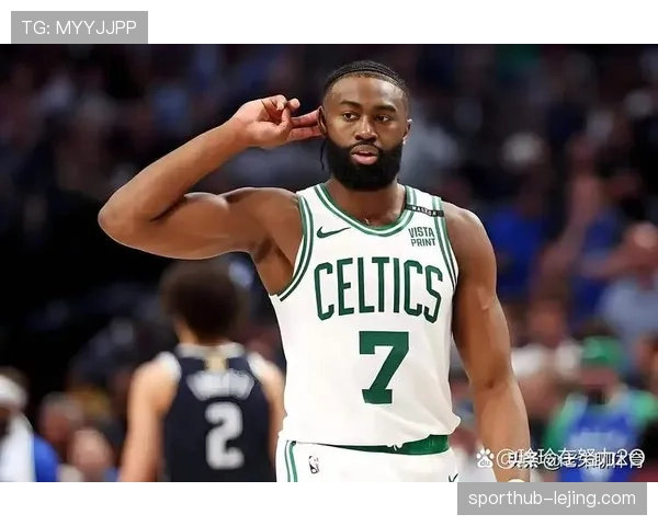 凯尔特人防守智商出众，怀特造进攻犯规次数领跑联盟